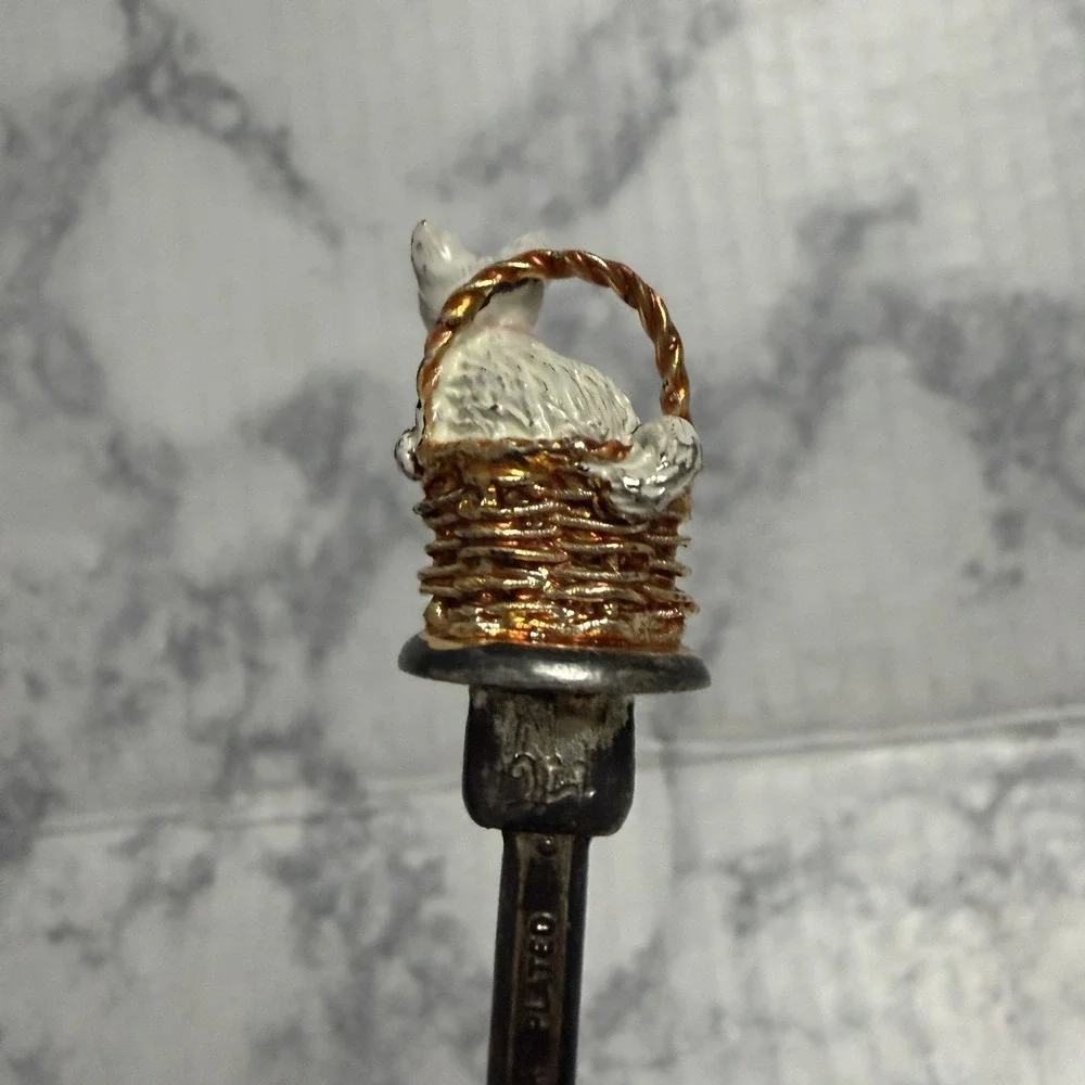 Vintage White Kitty Cat In A Basket W.A.P.W. Silver-Plated Souvenir Mini Spoon